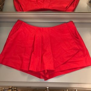 💥VERA WANG Skort💥